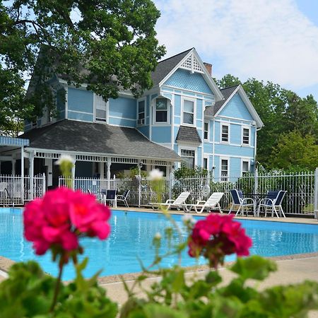 White Rose Inns & Motel ウィスコンシン デルズ エクステリア 写真